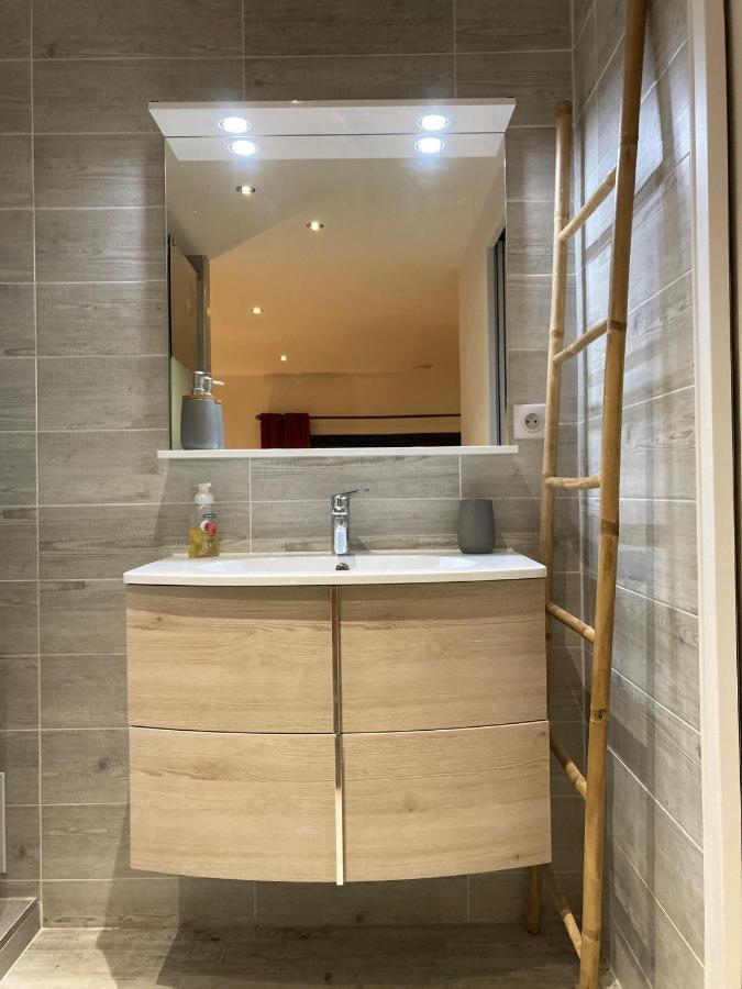 Villa Avec Jacuzzi Sur Les Hauteurs De La Ciotat Ceyreste Exteriör bild