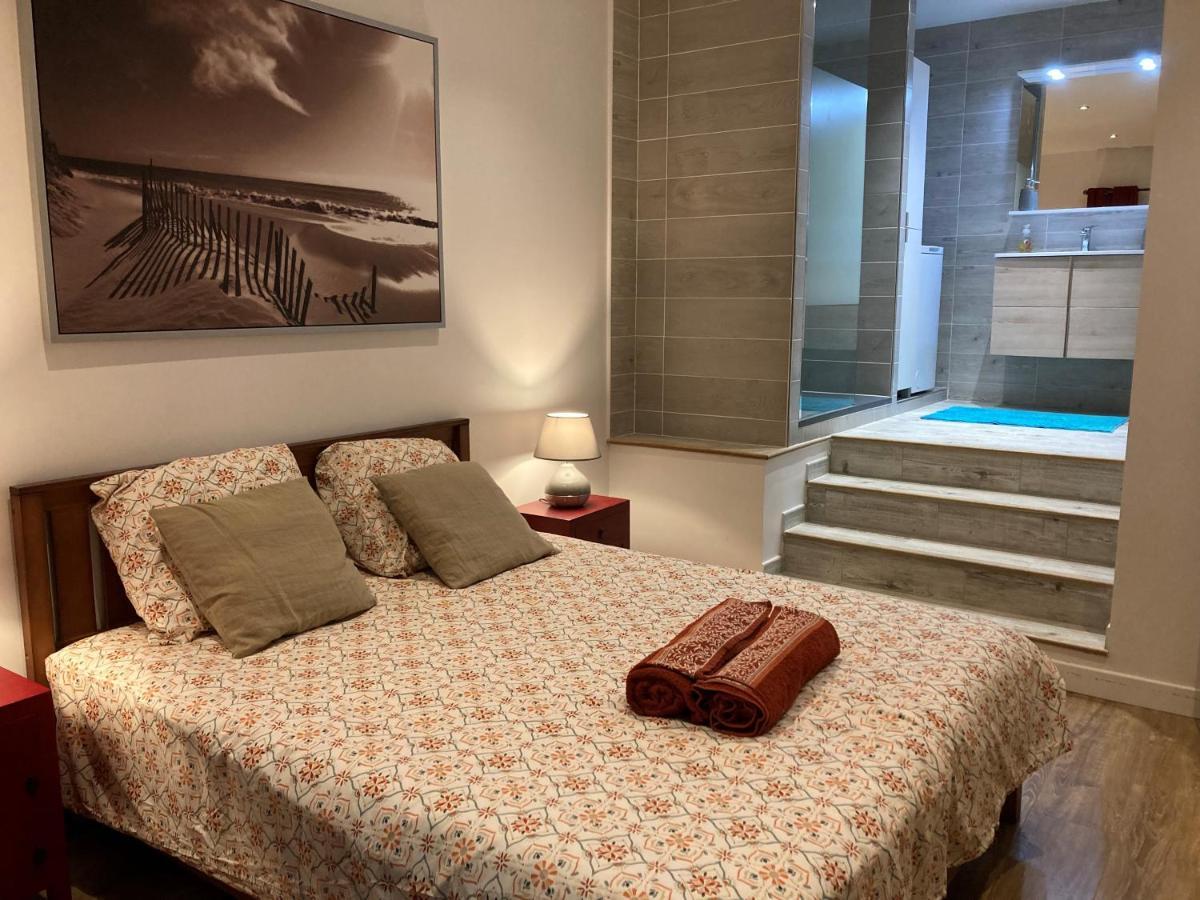 Villa Avec Jacuzzi Sur Les Hauteurs De La Ciotat Ceyreste Exteriör bild