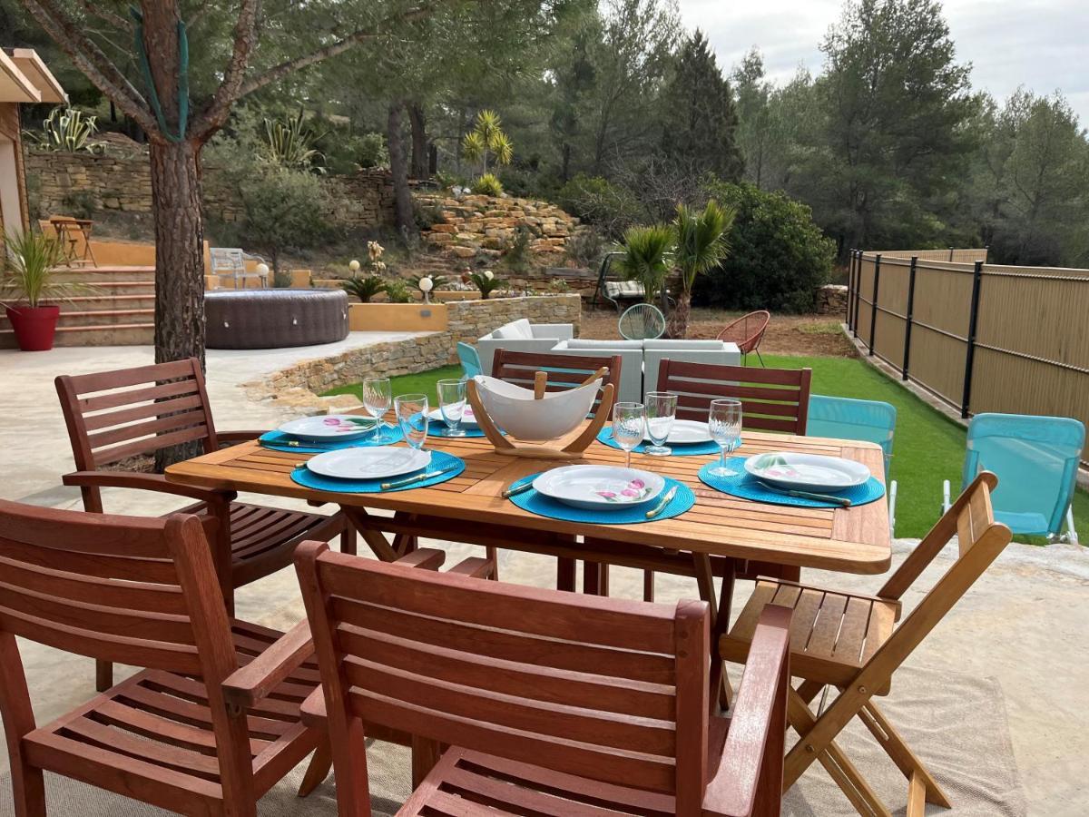Villa Avec Jacuzzi Sur Les Hauteurs De La Ciotat Ceyreste Exteriör bild
