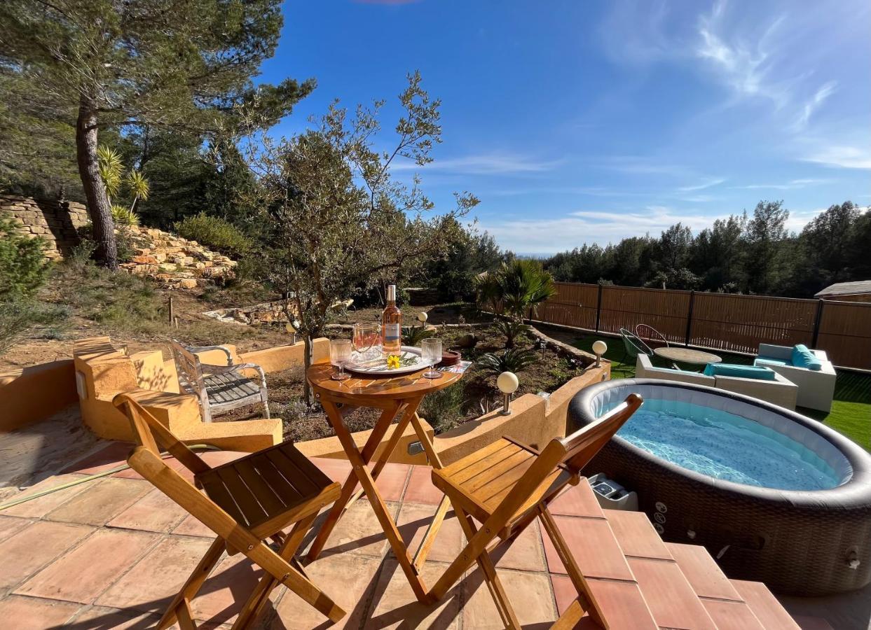 Villa Avec Jacuzzi Sur Les Hauteurs De La Ciotat Ceyreste Exteriör bild
