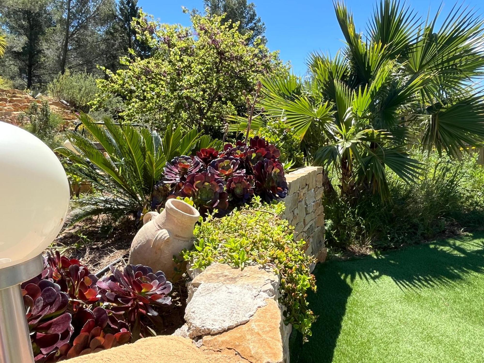 Villa Avec Jacuzzi Sur Les Hauteurs De La Ciotat Ceyreste Exteriör bild